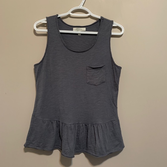 Eri + Ali tank, size small - Picture 1 of 6